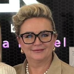 Elena Krugel